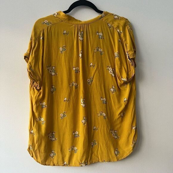 GAP Womens Short Sleeves V-Neck High Low Hem Floral Yellow Blouse Size Large - Picture 2 of 10
